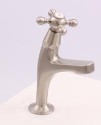 PB Classic robinet de lavabo avec manette croisillon eau froide petit modèle Acier inoxydable 1208855702