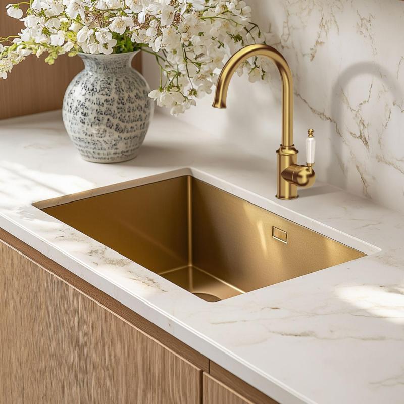 Quadri Worktop Robinet de Cuisine Classique Nostalgique en Or PVD avec Poignée en Céramique 1208956102