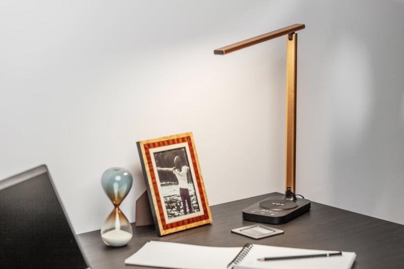 Decor Lampe de bureau Bressi 8W 450lm AC220-240V 3-CCT Charge sans fil USB PF>0 5 RA>80 Noir / Or 1208962479