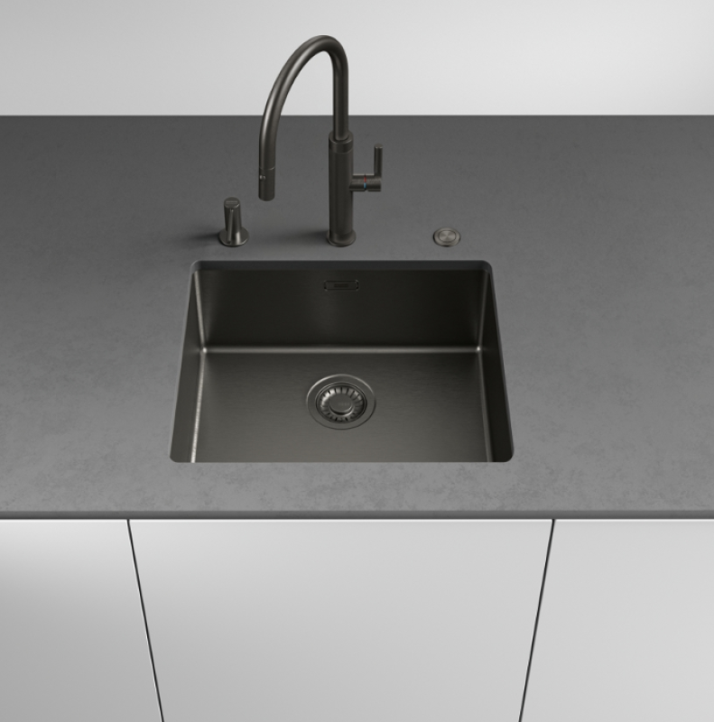 Franke Mythos Masterpiece Robinet de Cuisine Anthracite avec Bec en J et Douchette Extractible - 115.0711.555