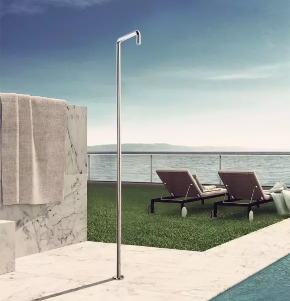 Waterevolution Flow piscine douche colonne de douche eau froide uniquement métal arme brossé T145GME