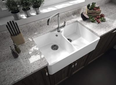 Ausmann Ceramic Mira Céramique Blanche Évier Double - Sous-comptoir et Inter-comptoir 793 x 450 mm avec perçage pour robinet et bouchon en inox 1208970550